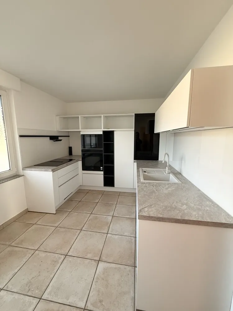 2 Zimmer Wohnung mit 84 m² in Duisburg – Bild 7