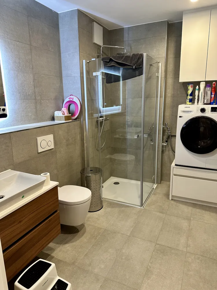 4 Zimmer Wohnung mit 95 m² in München – Bild 3