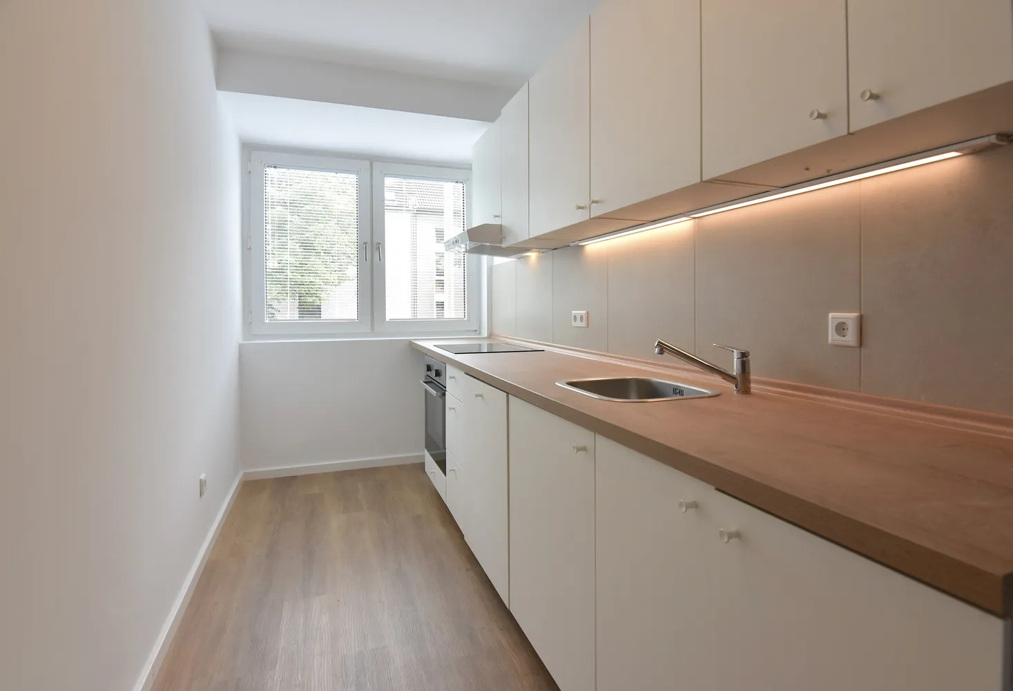 2 Zimmer Wohnung mit 55 m² in Düsseldorf – Bild 2