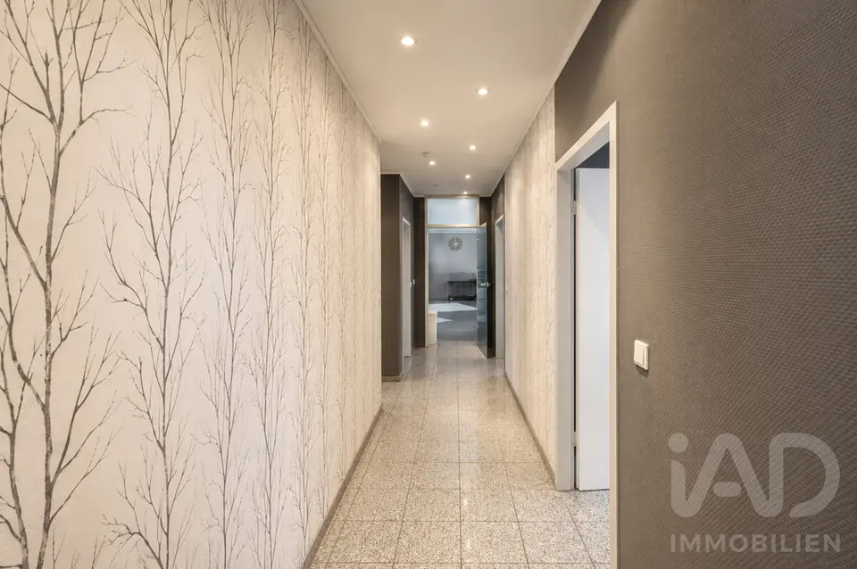 5 Zimmer Wohnung mit 168 m² in Grevenbroich – Bild 4
