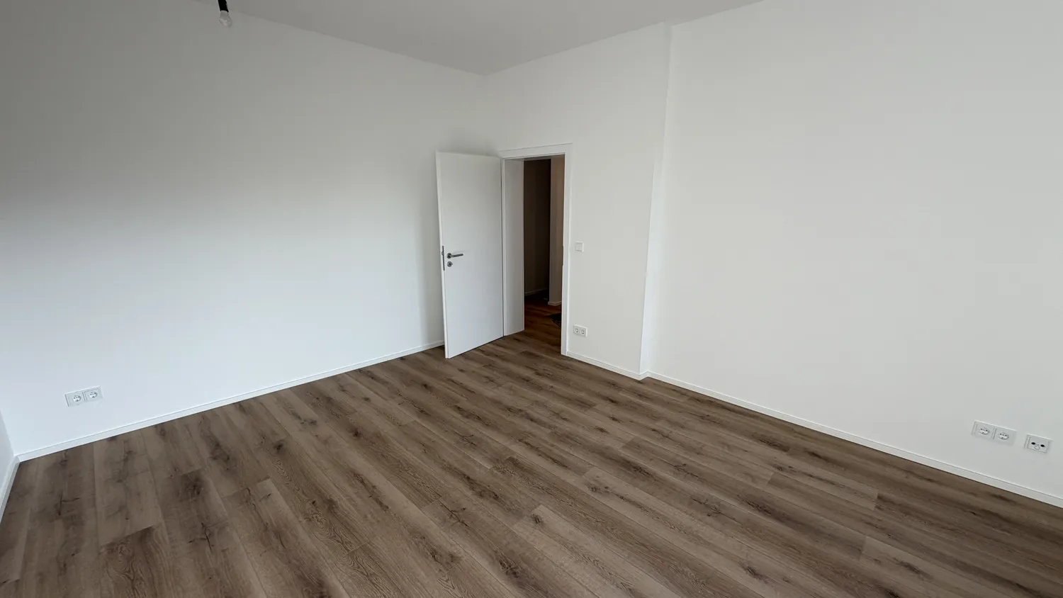 2 room apartment with 59 m² in Berlin – Photo 2