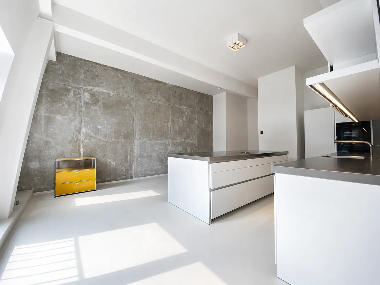 4 Zimmer Wohnung mit 136 m² in Berlin – Bild 1