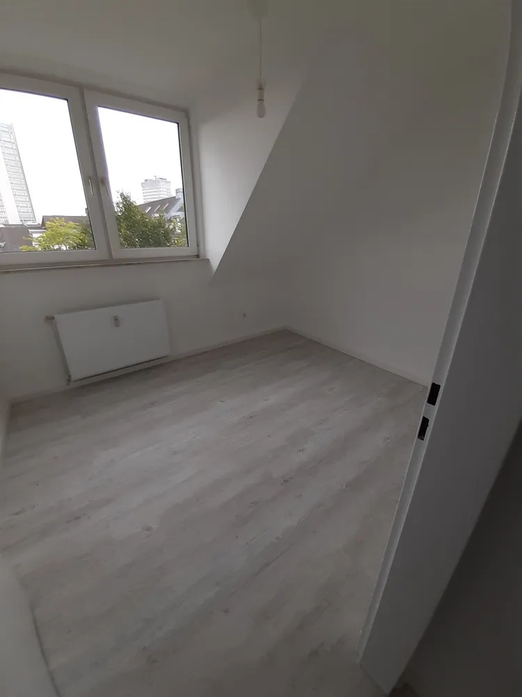 3 Zimmer Wohnung mit 33 m² in Essen – Bild 3