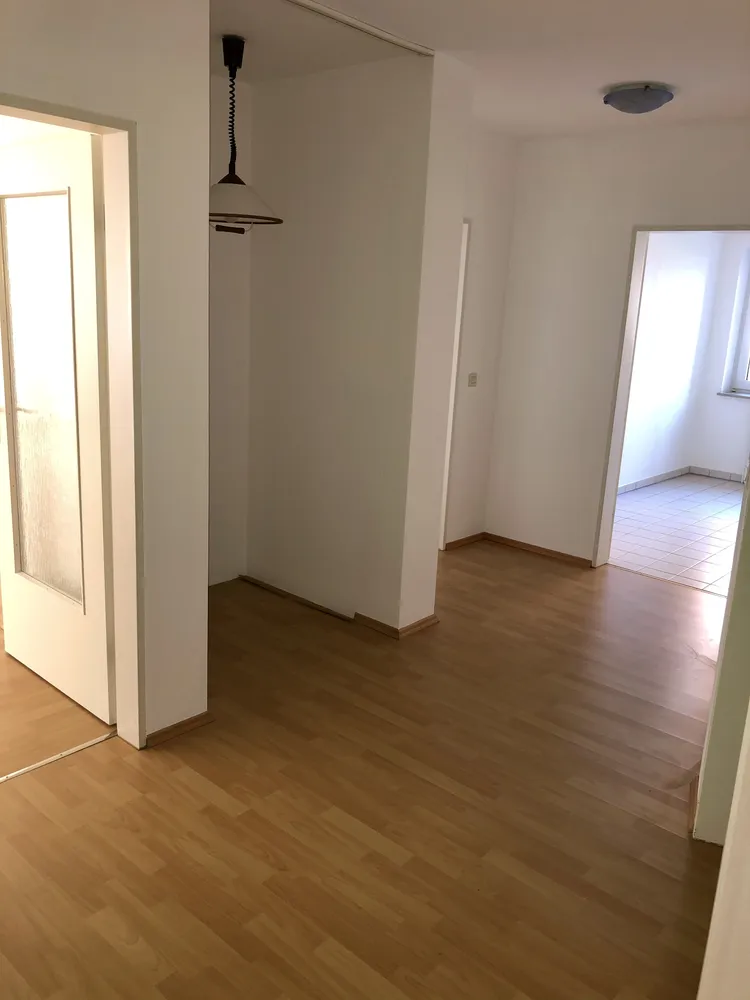 2 Zimmer Wohnung mit 73 m² in Hannover – Bild 2