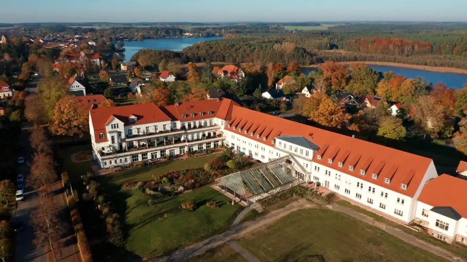 3 Zimmer Wohnung mit 113 m² in Neubrandenburg – Bild 1