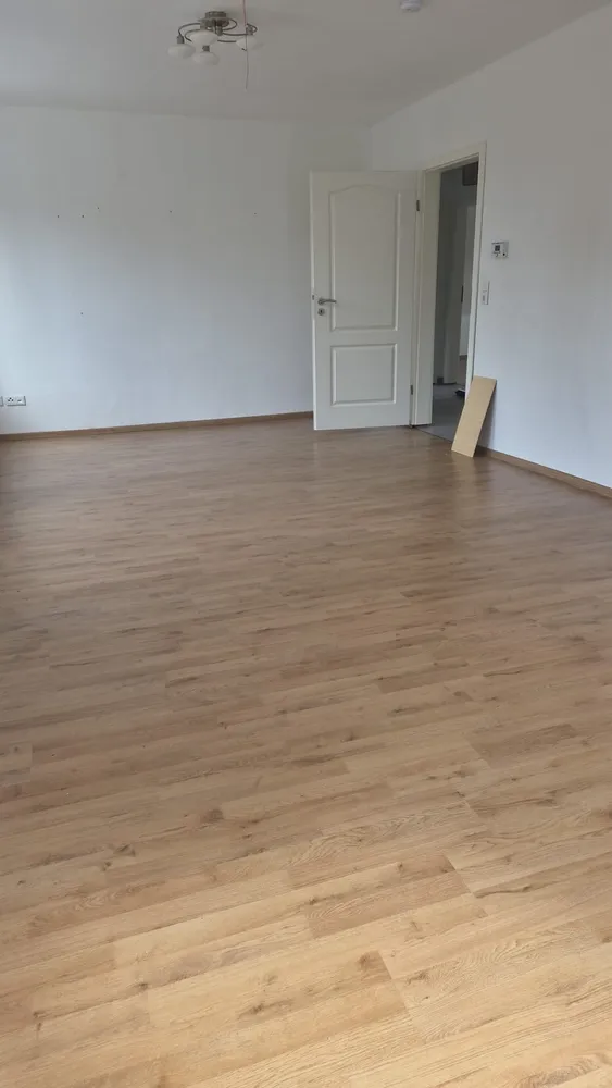 3 Zimmer Wohnung mit 90 m² in Bremerhaven – Bild 2