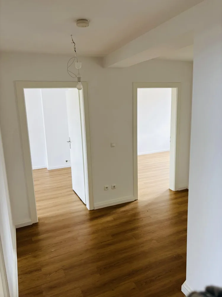 4 Zimmer Wohnung mit 84 m² in Wiesbaden – Bild 1