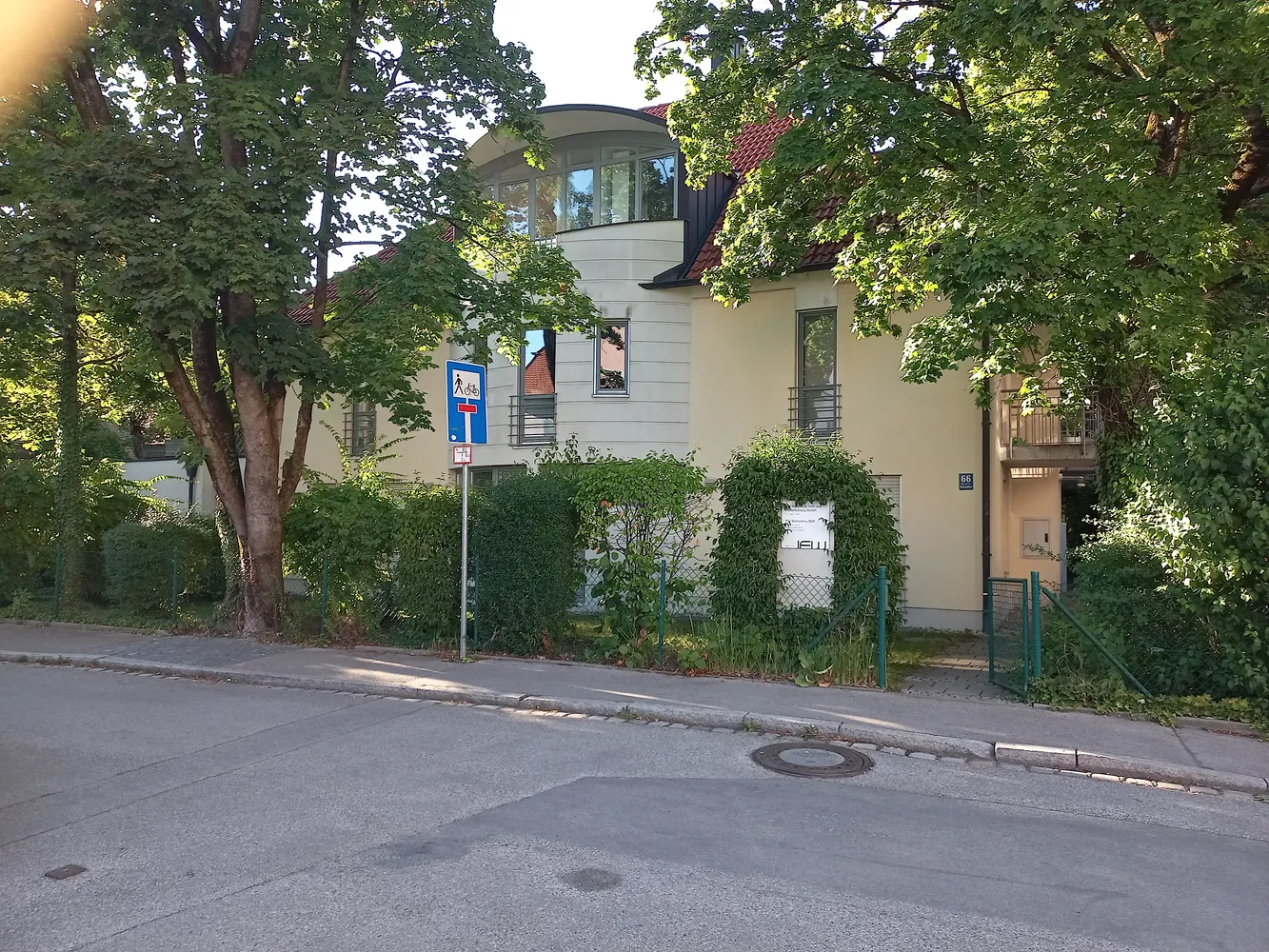 2 Zimmer Wohnung mit 50 m² in München – Bild 4