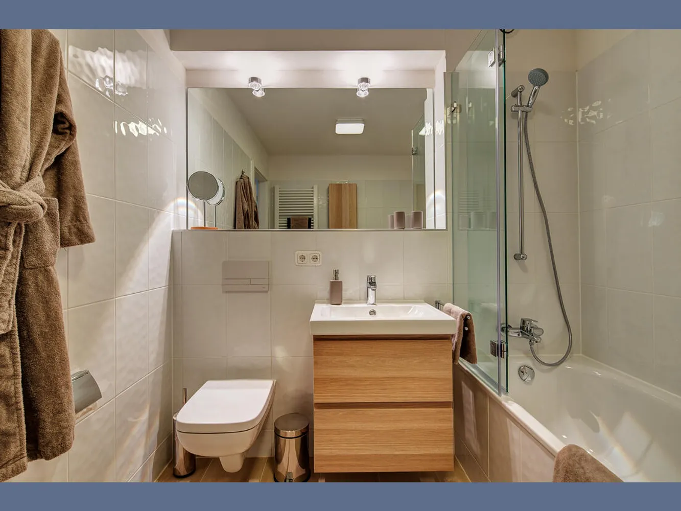 1 room apartment with 52 m² in Munich – Photo 11