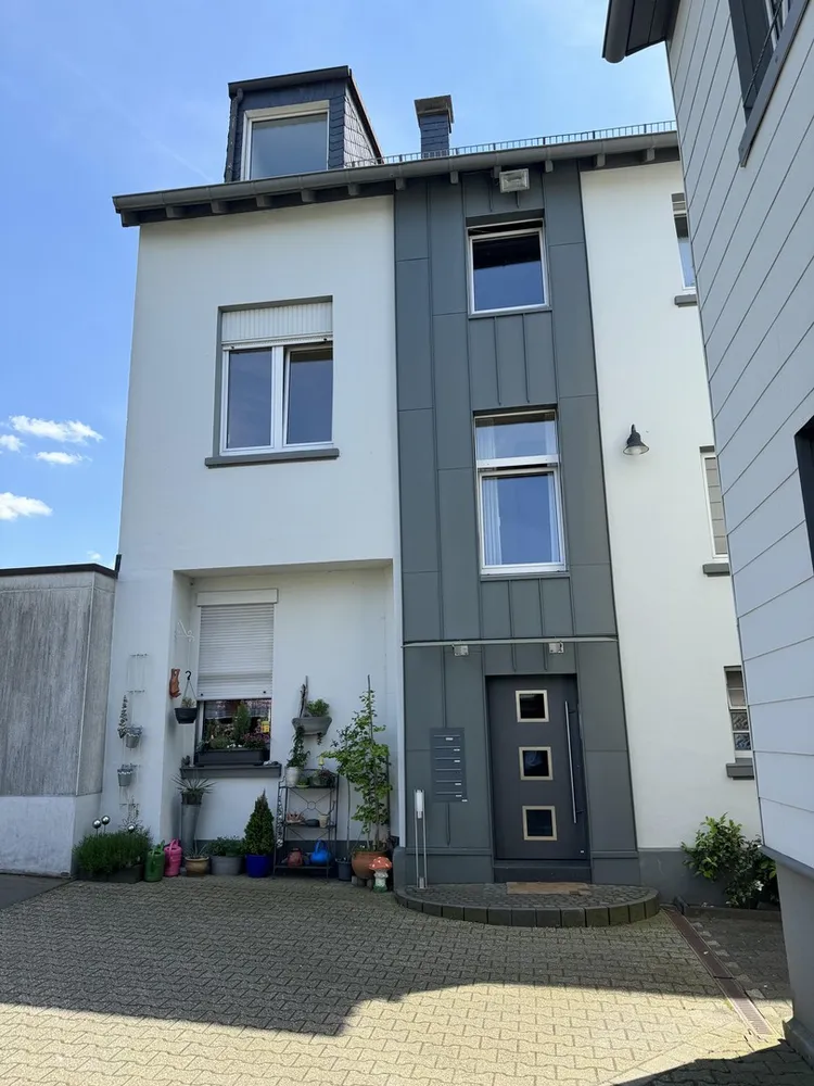 4 Zimmer Wohnung mit 110 m² in Solingen – Bild 4