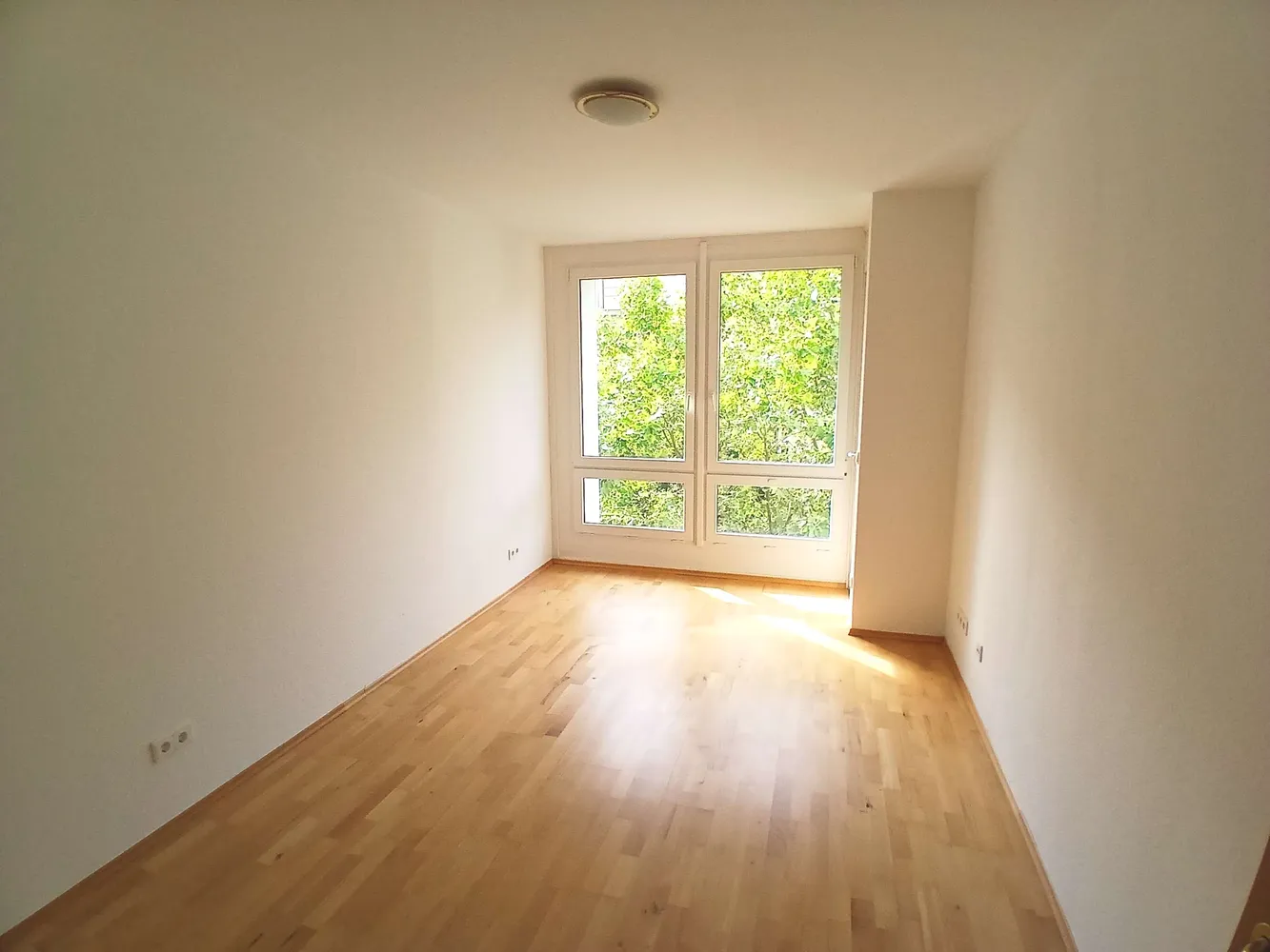 2 Zimmer Wohnung mit 79 m² in Berlin – Bild 3