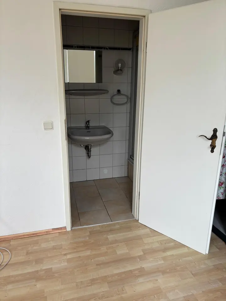 WG-Zimmer mit 25 m² in Halle (Saale) – Bild 10