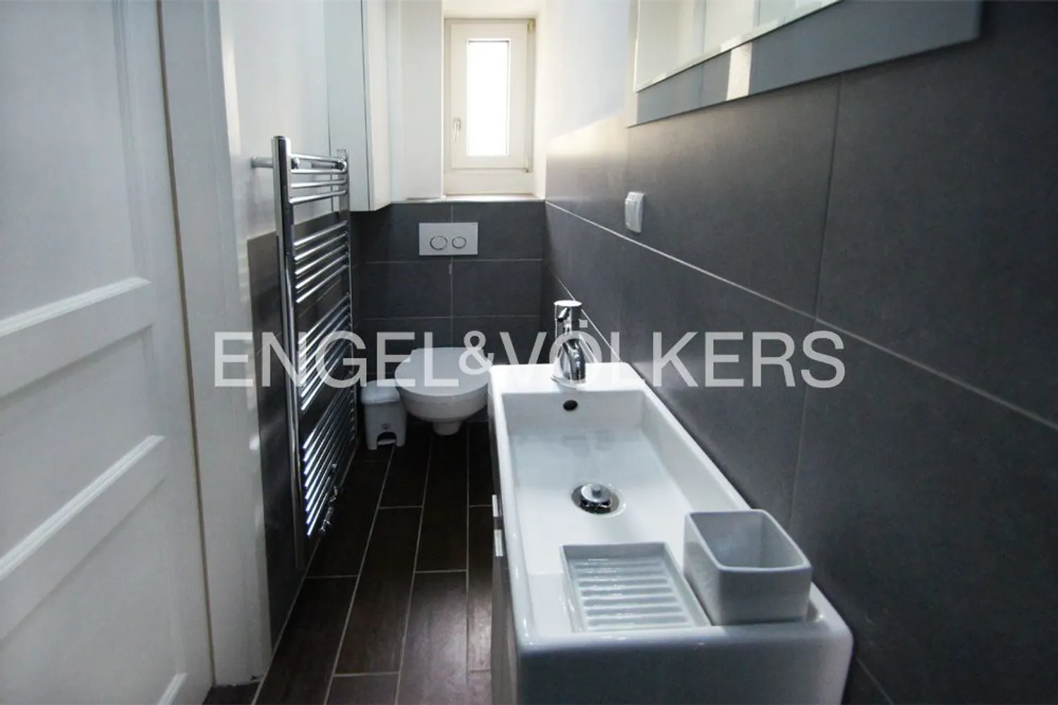 2 room apartment with 50 m² in Frankfurt am Main – Photo 4
