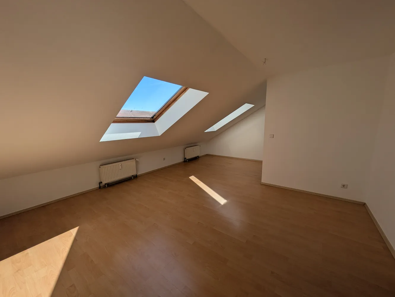 2 Zimmer Wohnung mit 49 m² in Halle (Saale) – Bild 4