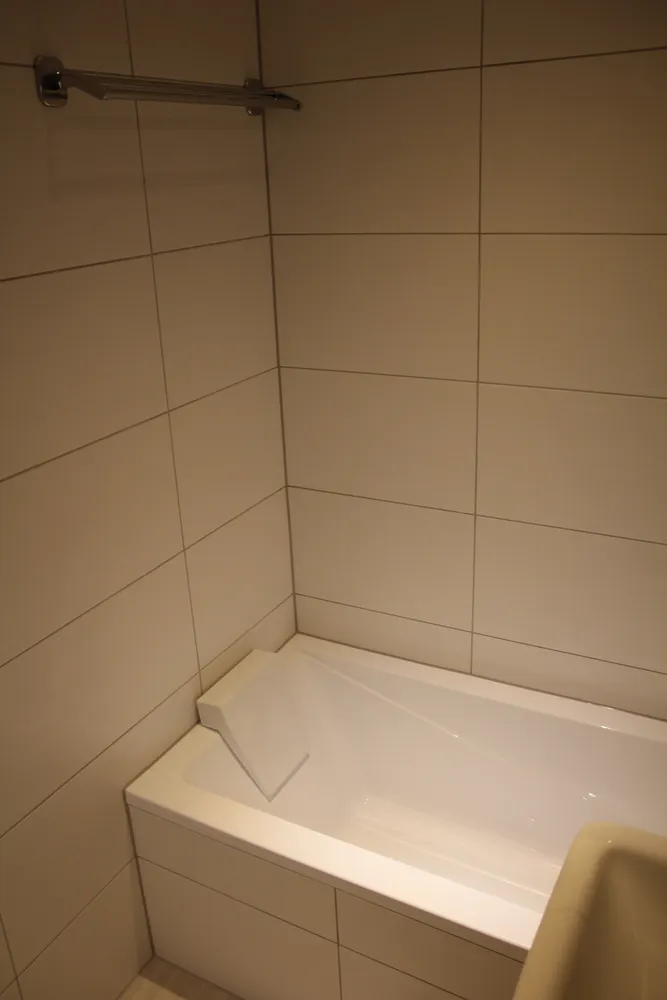 1 Zimmer Wohnung mit 36 m² in Köln – Bild 3