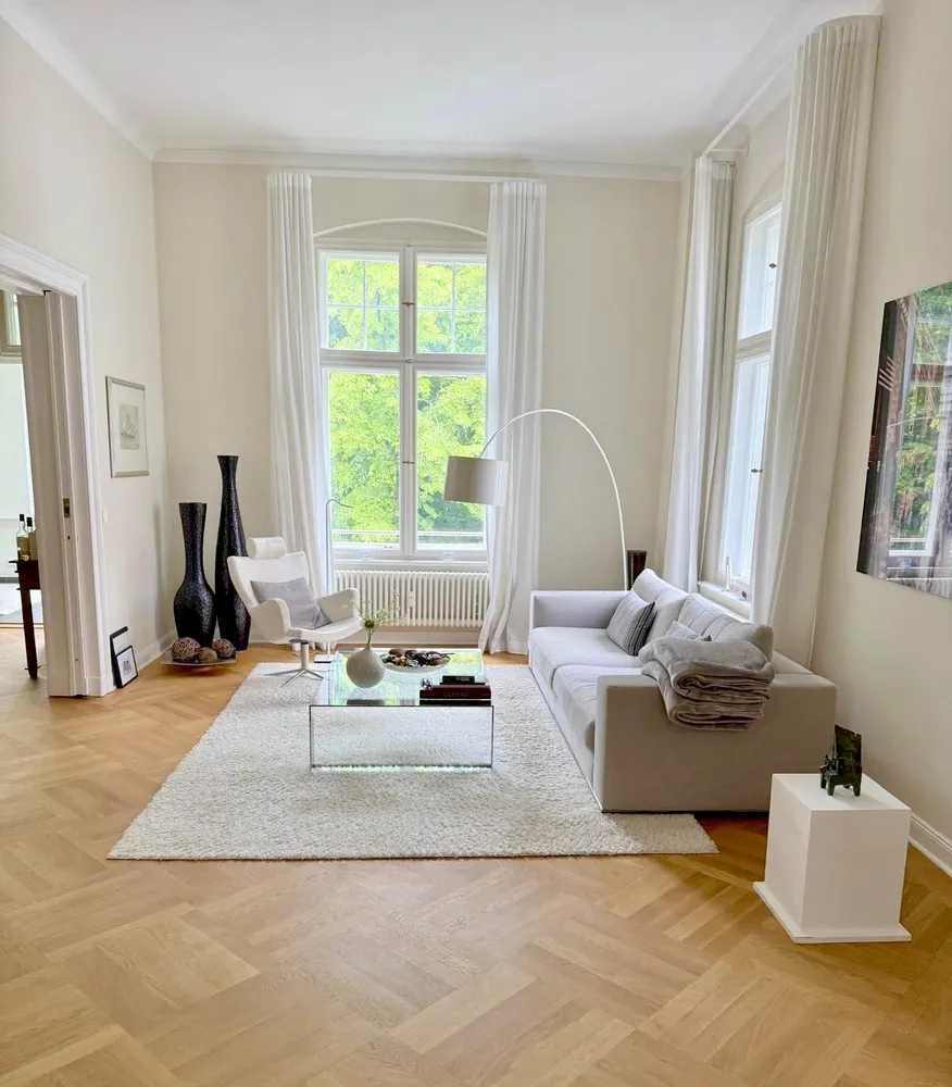 6 Zimmer Wohnung mit 259 m² in Berlin – Bild 2