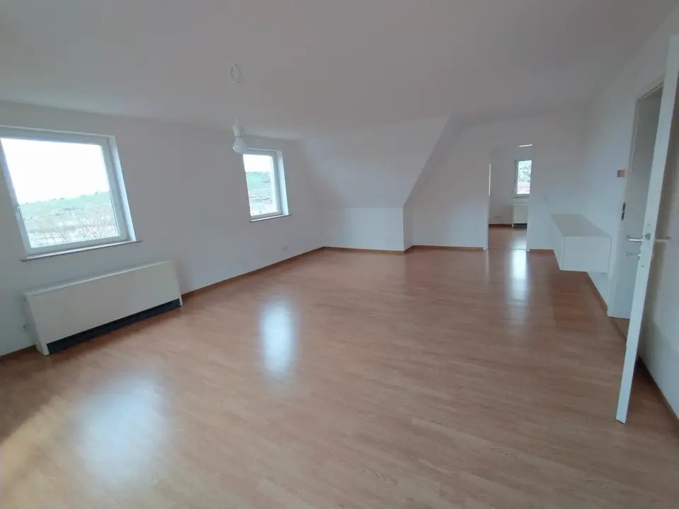 3 Zimmer Wohnung mit 92 m² in Esslingen am Neckar – Bild 1