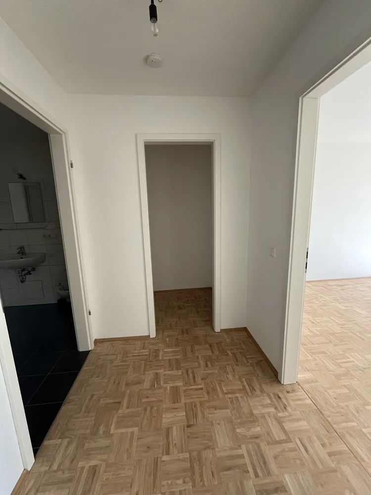 2 Zimmer Wohnung mit 76 m² in Frankfurt am Main – Bild 9
