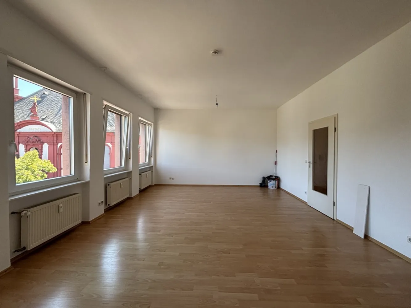 3 Zimmer Wohnung mit 110 m² in Mannheim – Bild 2