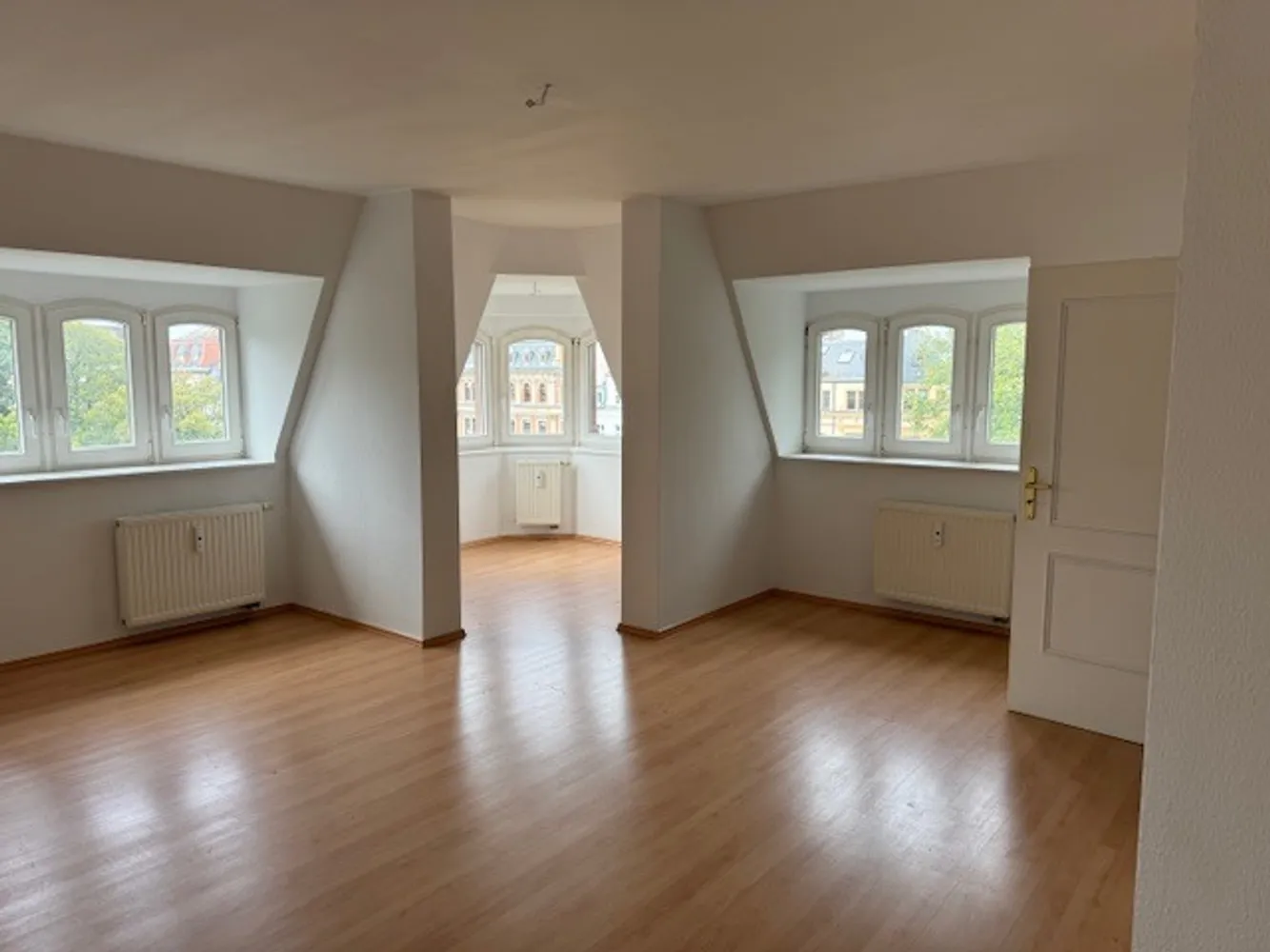3 Zimmer Wohnung mit 80 m² in Zwickau – Bild 2