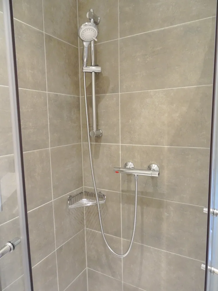2 Zimmer Wohnung mit 77 m² in Berlin – Bild 12