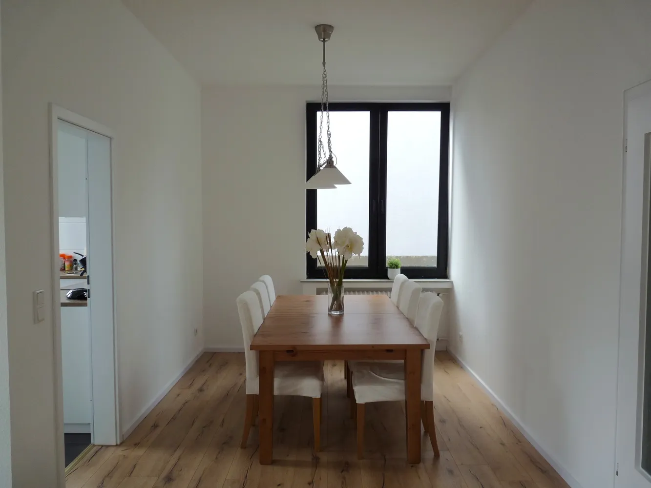 6 Zimmer Wohnung mit 180 m² in Mülheim an der Ruhr – Bild 3
