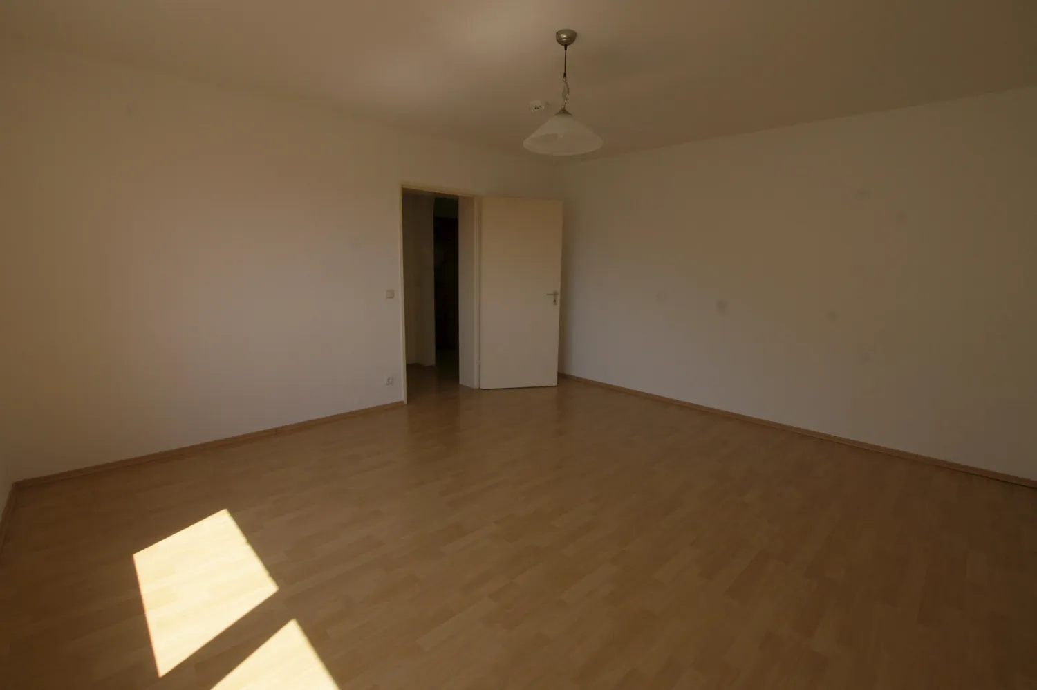 2 Zimmer Wohnung mit 65 m² in Nürnberg – Bild 4
