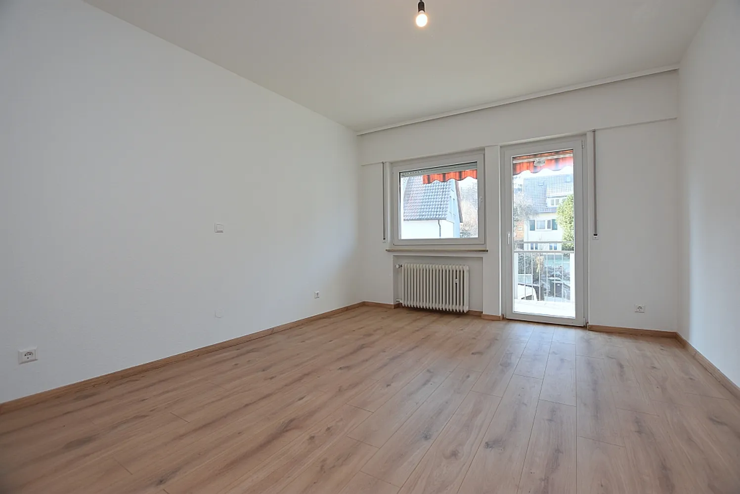 4 Zimmer Wohnung mit 120 m² in Stuttgart – Bild 3