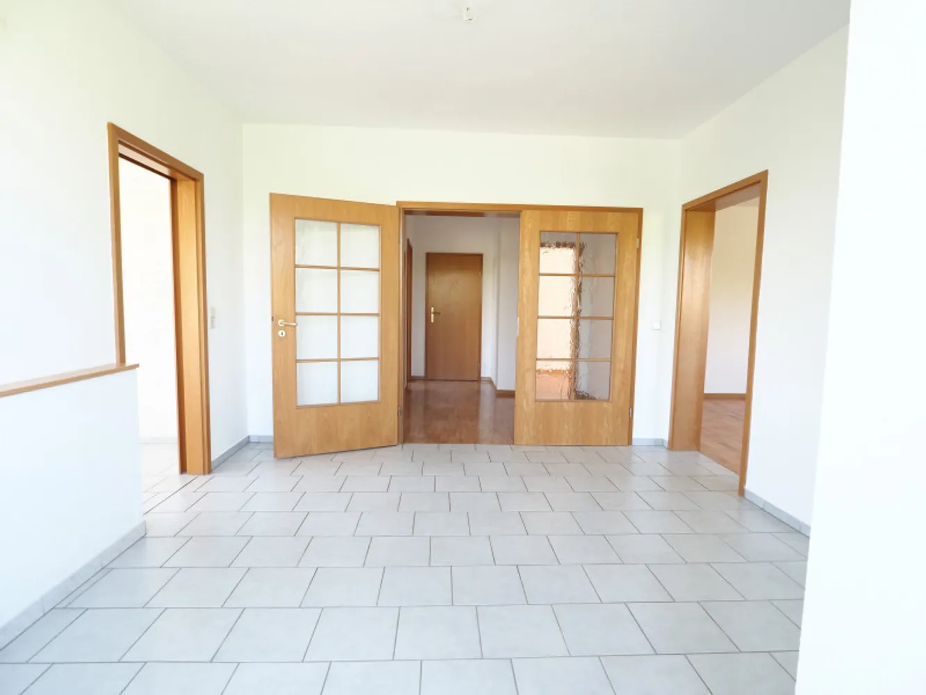 4 Zimmer Wohnung mit 87 m² in Altenburg – Bild 2