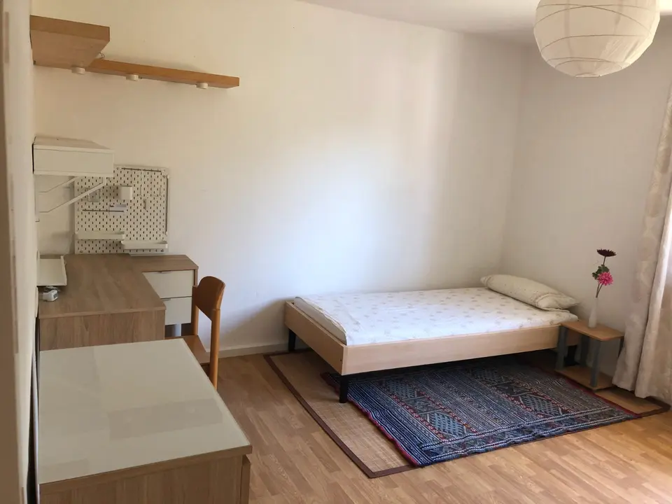 WG-Zimmer mit 60 m² in Kornwestheim – Bild 2