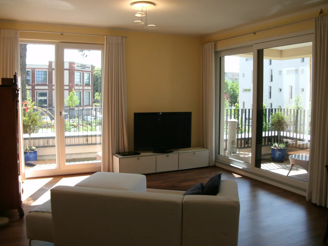 3 Zimmer Wohnung mit 93 m² in Augsburg – Bild 2