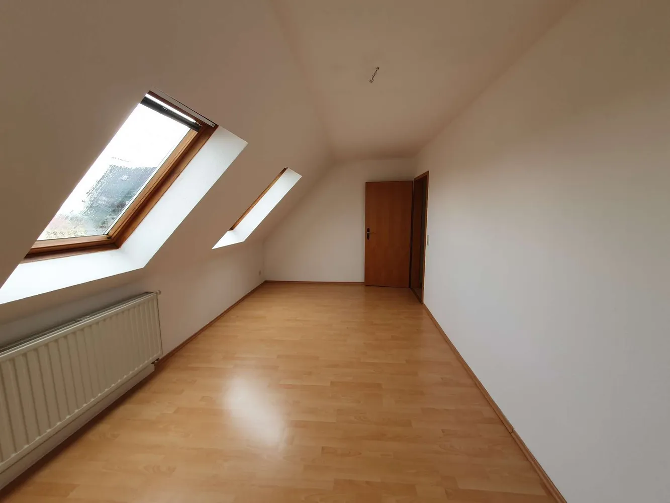 2 Zimmer Wohnung mit 62 m² in Plauen – Bild 4