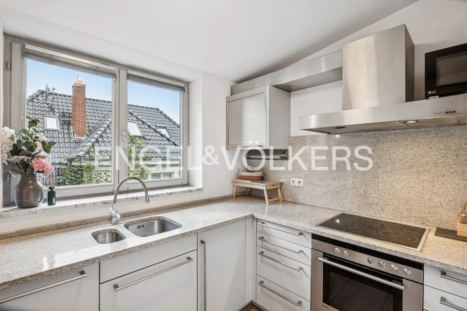 4 Zimmer Wohnung mit 141 m² in Hamburg – Bild 4