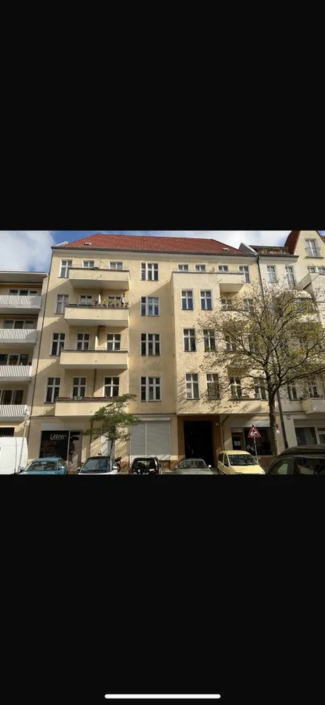 1 room apartment with 50 m² in Berlin – Photo 6