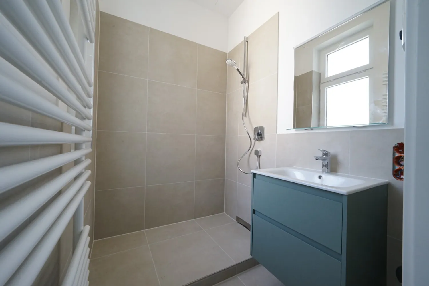 2 Zimmer Wohnung mit 75 m² in Köln – Bild 11