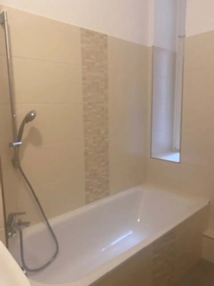 2 Zimmer Wohnung mit 75 m² in Berlin – Bild 6