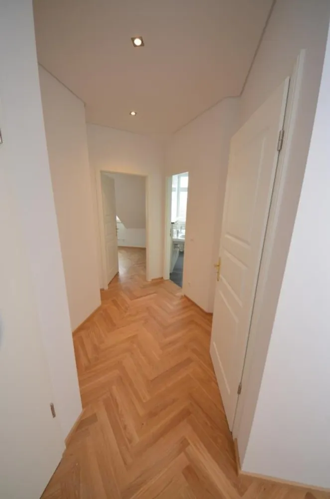 4 Zimmer Wohnung mit 105 m² in Chemnitz – Bild 11