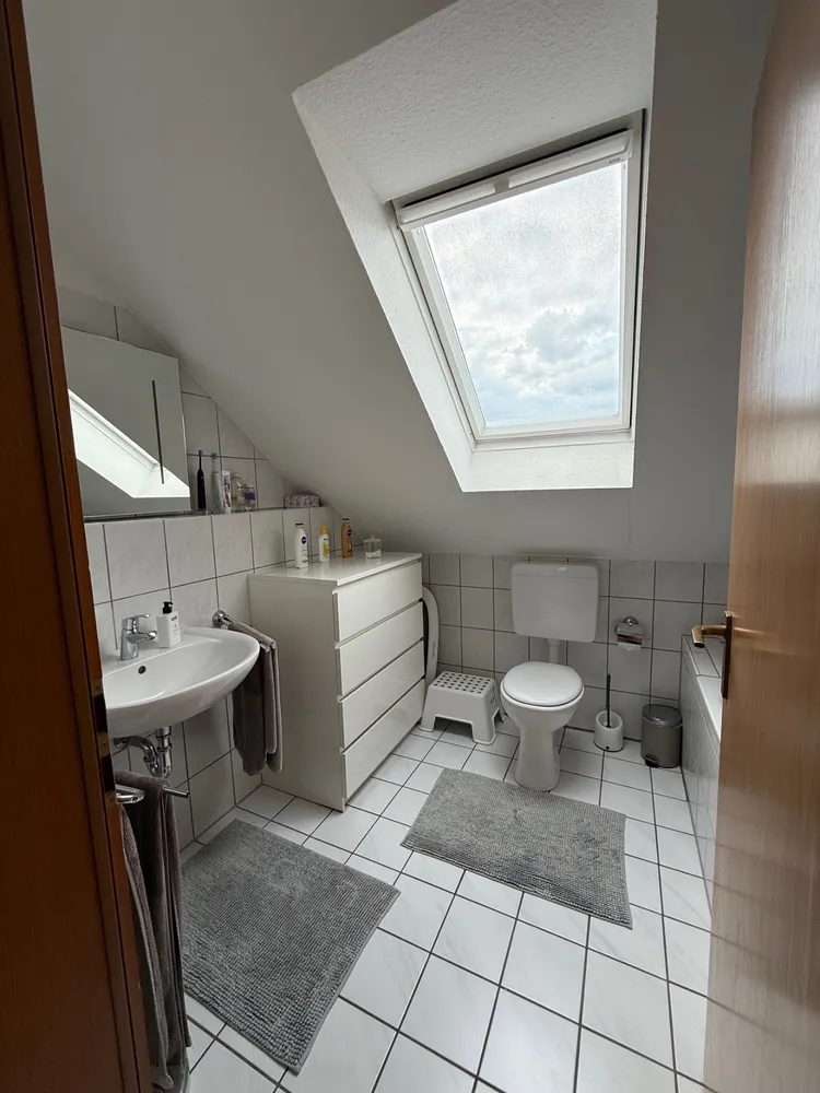 2 Zimmer Wohnung mit 66 m² in Moers – Bild 3