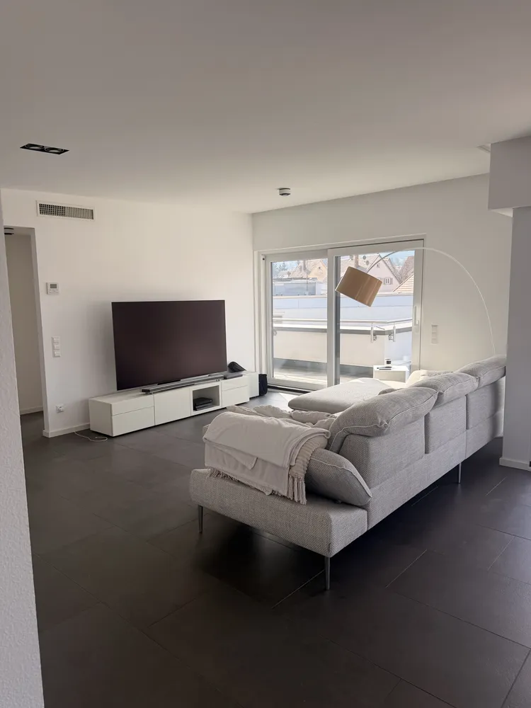 4 Zimmer Wohnung mit 150 m² in Reutlingen – Bild 4