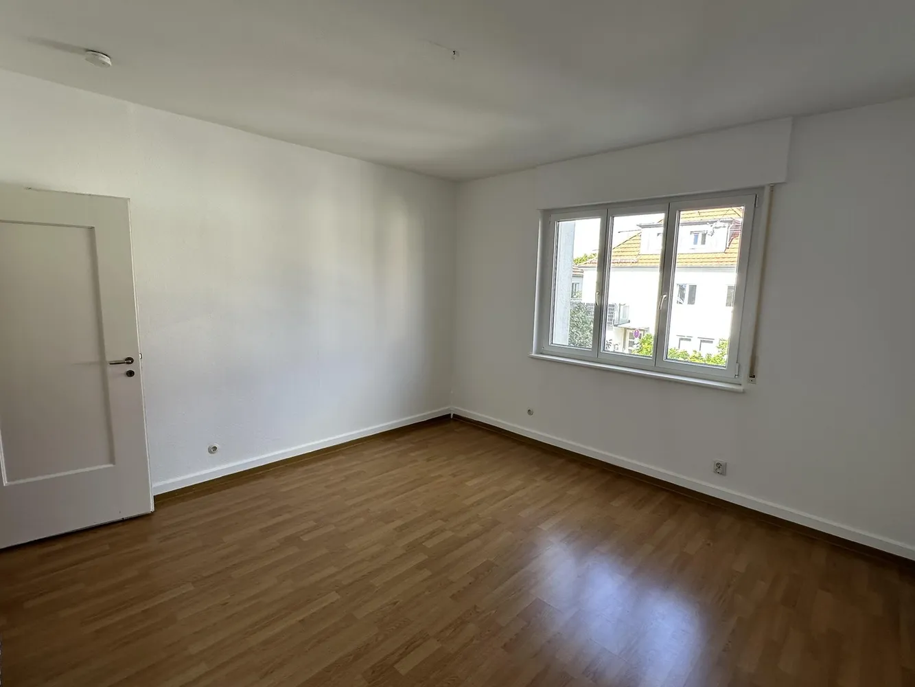 4 Zimmer Wohnung mit 110 m² in Stuttgart – Bild 2
