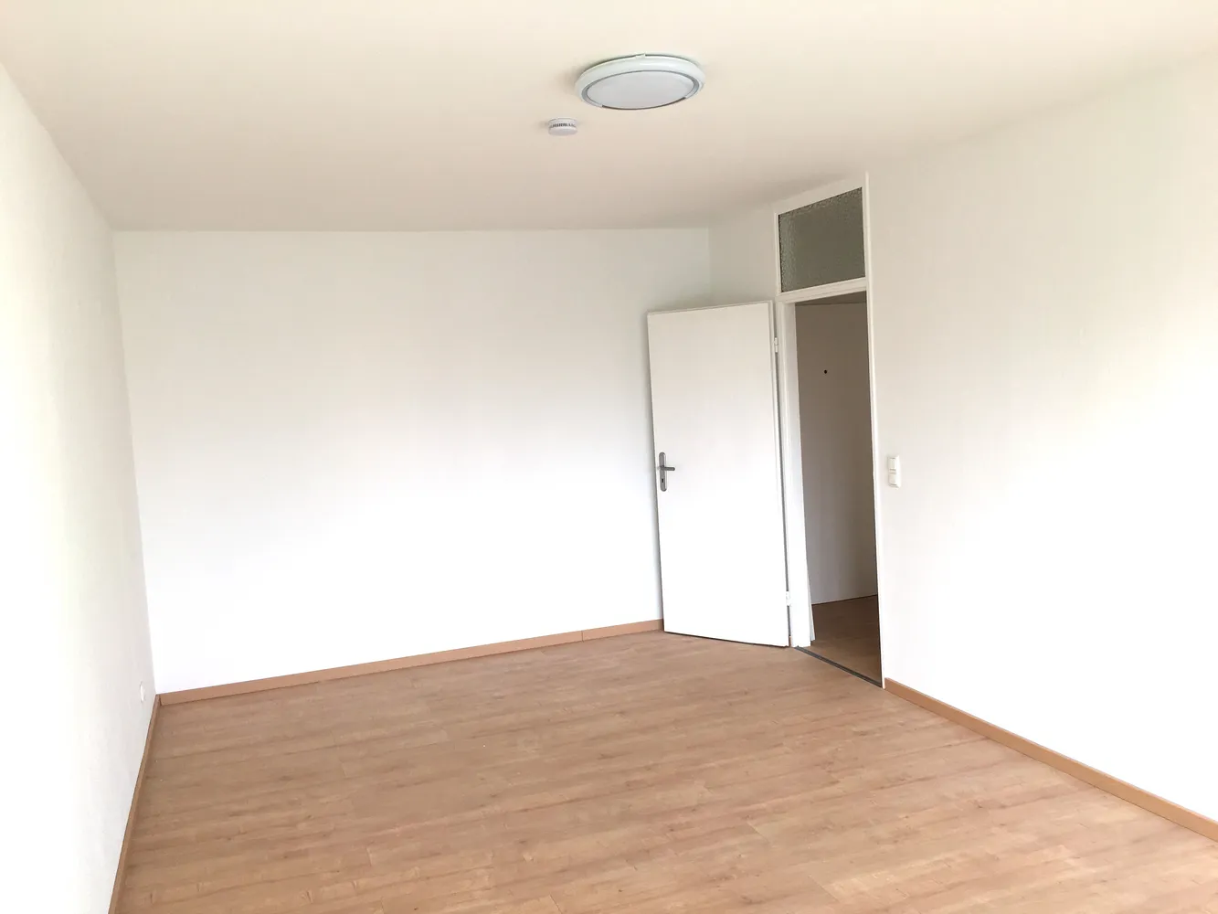 1 Zimmer Wohnung mit 37 m² in Wiesbaden – Bild 3