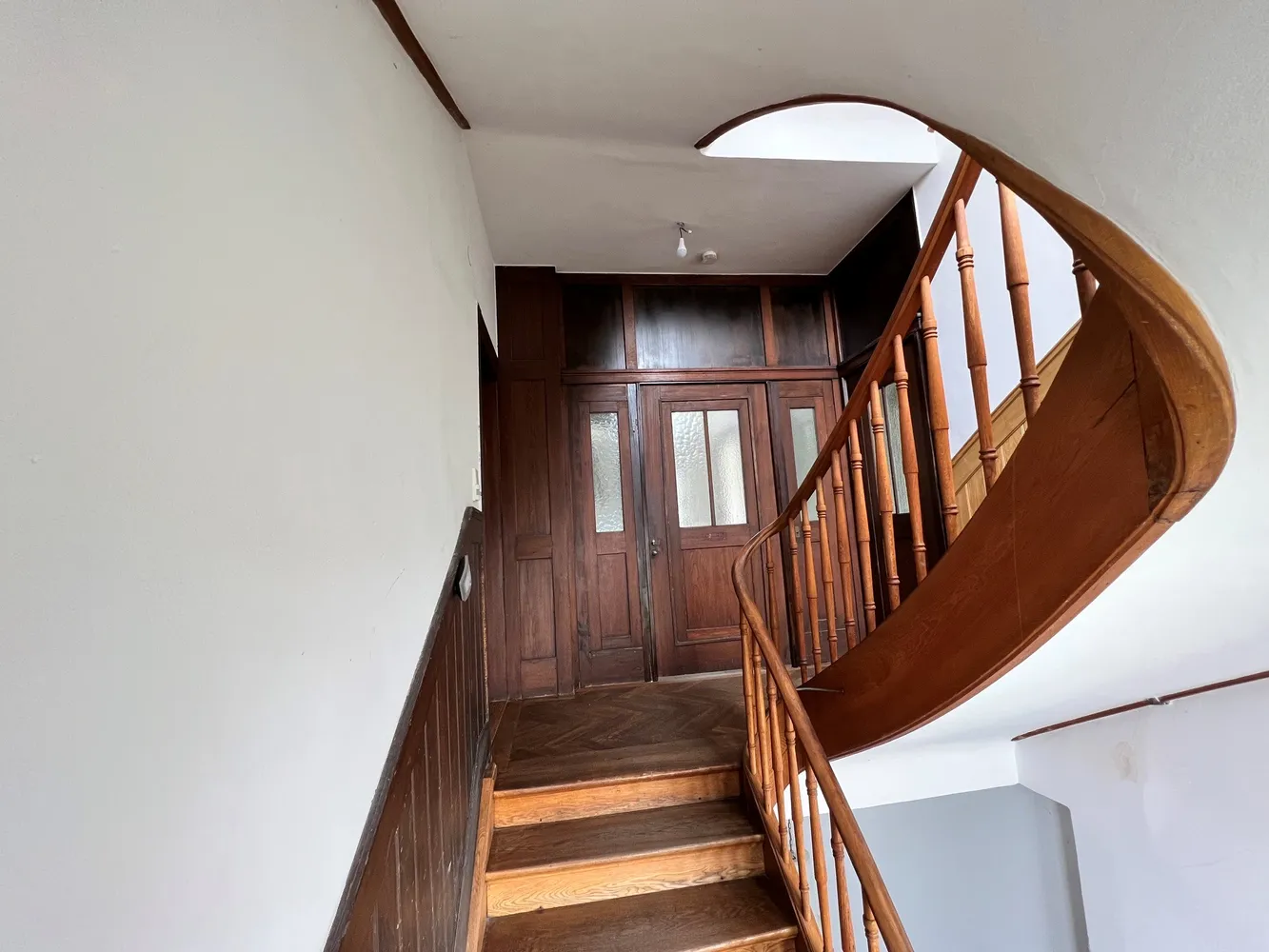 6 Zimmer Wohnung mit 270 m² in Stuttgart – Bild 10