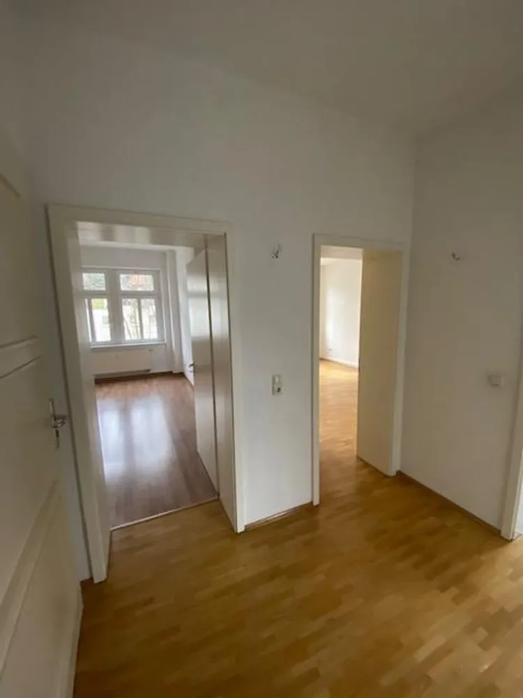 2 Zimmer Wohnung mit 66 m² in Dresden – Bild 8