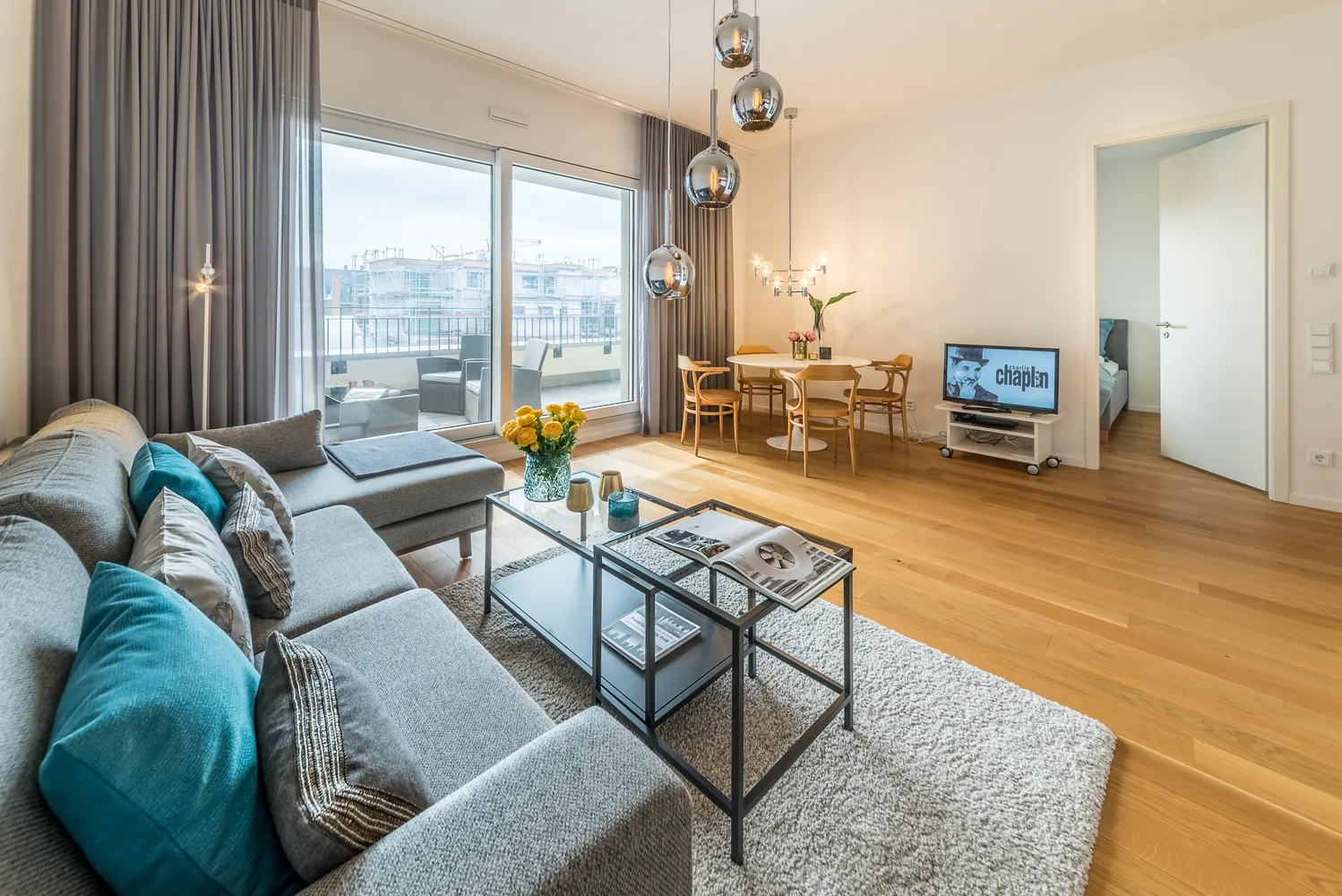 2 room apartment with 65 m² in Frankfurt am Main – Photo 5