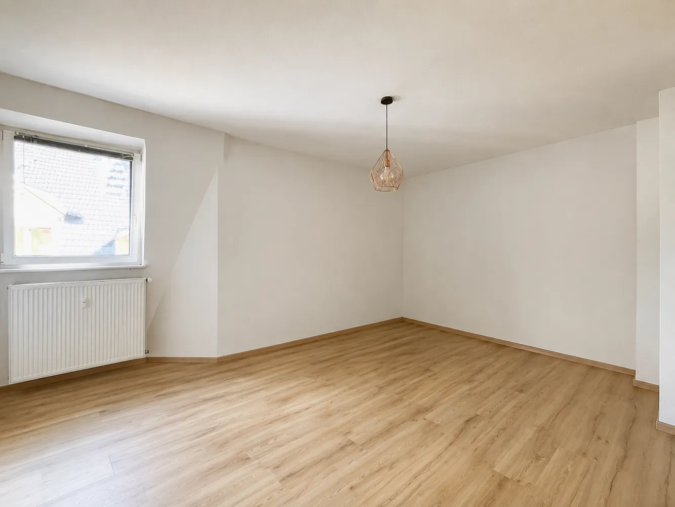 4 Zimmer Wohnung mit 100 m² in Frankfurt am Main – Bild 1