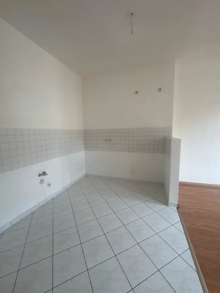 2 Zimmer Wohnung mit 55 m² in Altenburg – Bild 4