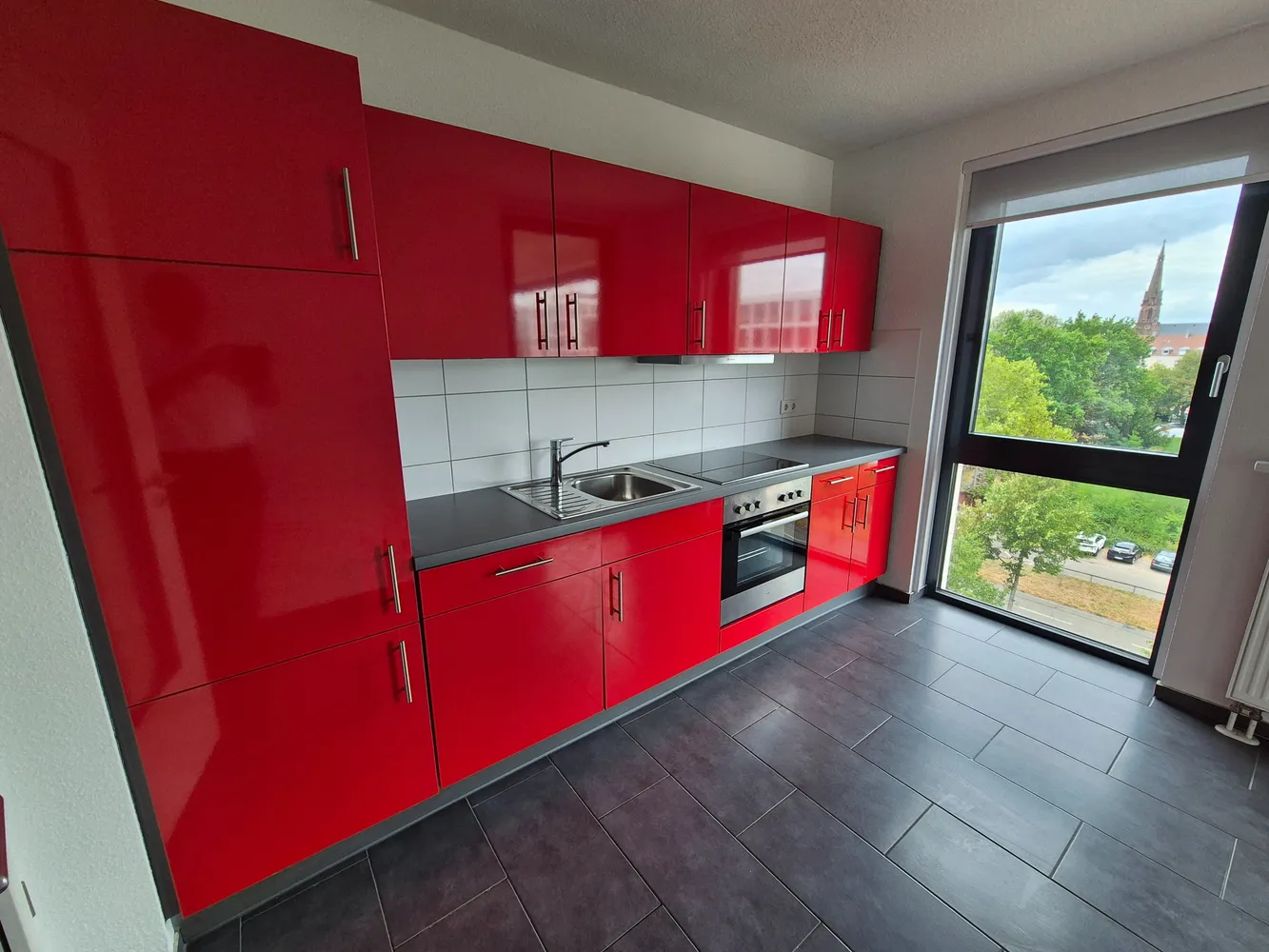 2 Zimmer Wohnung mit 48 m² in Karlsruhe – Bild 3