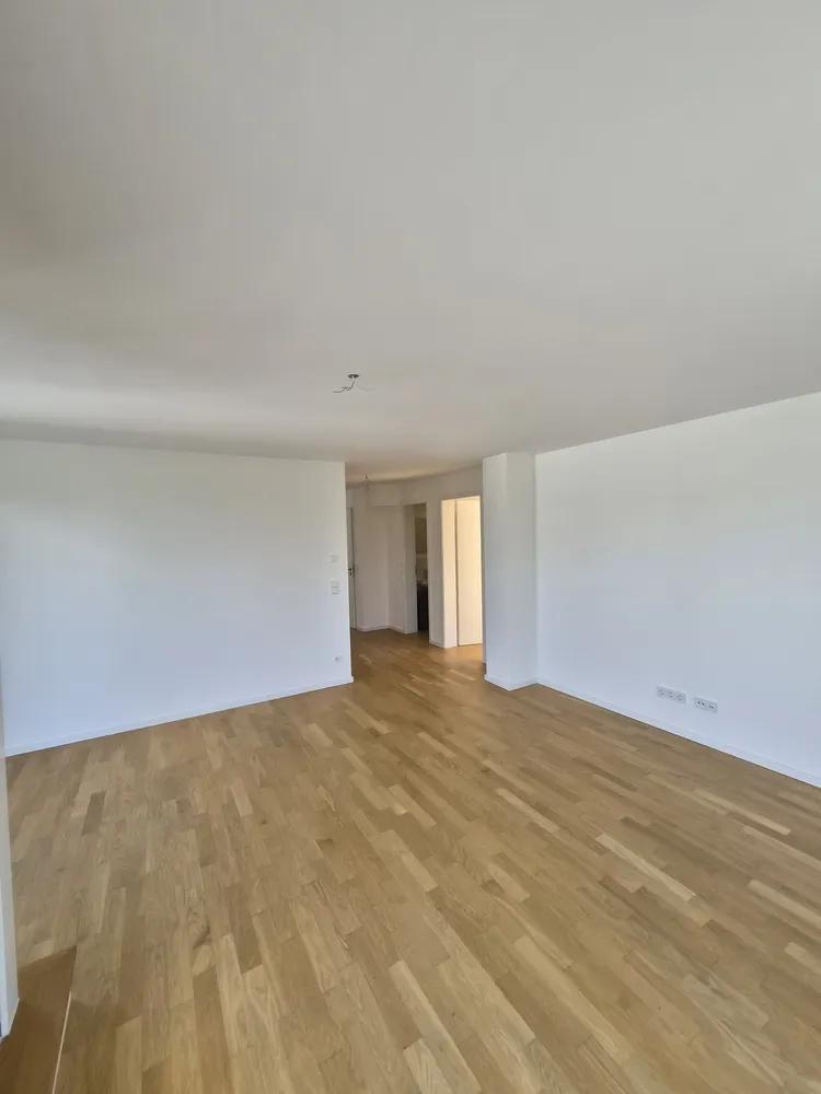 4 Zimmer Wohnung mit 141 m² in München – Bild 3