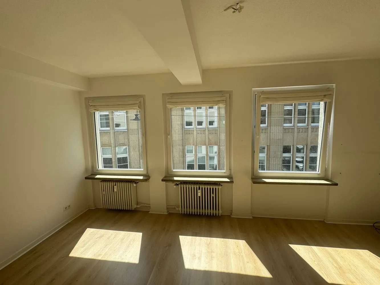 2 Zimmer Wohnung mit 67 m² in Wuppertal – Bild 12
