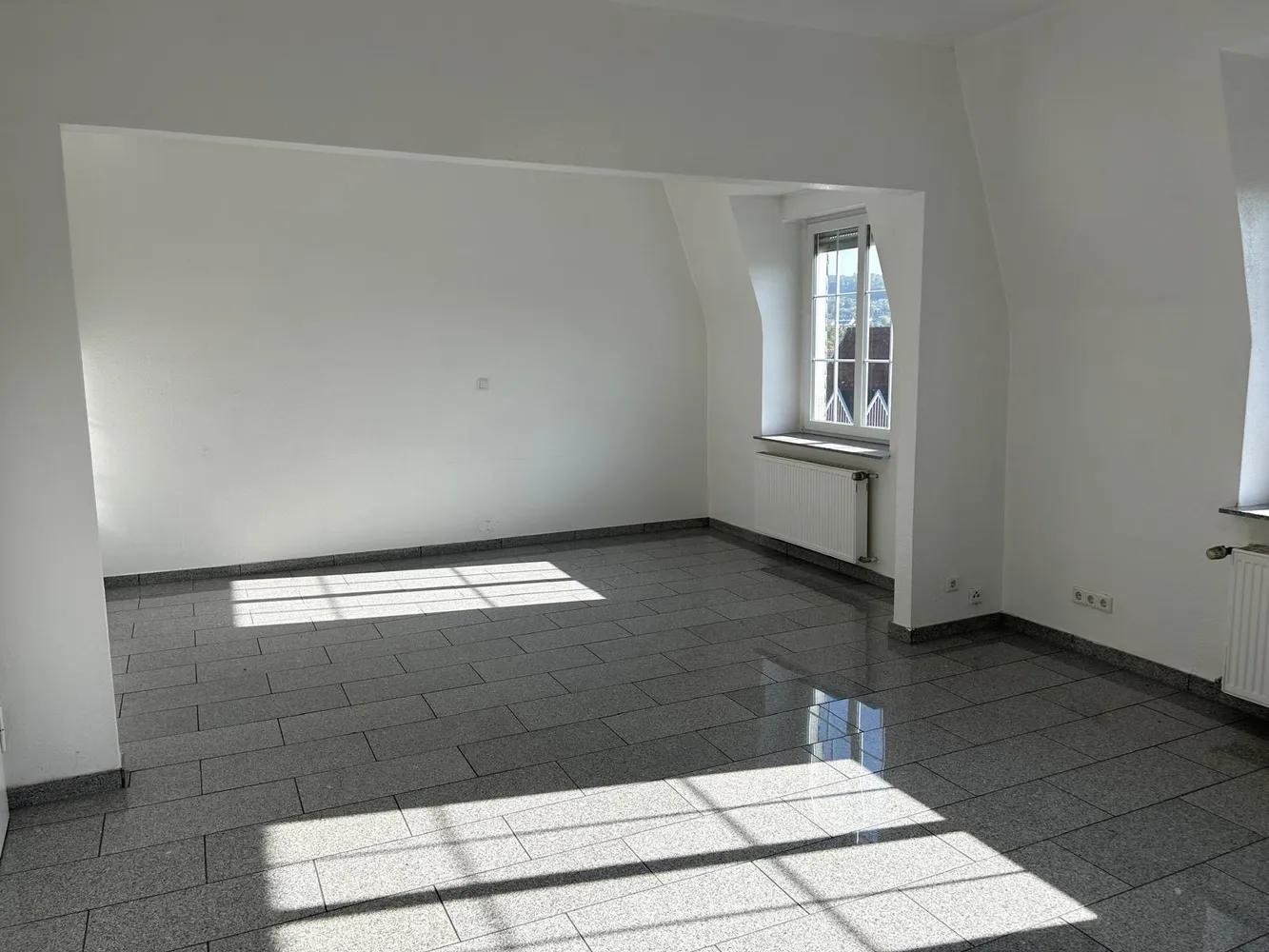 3 Zimmer Wohnung mit 110 m² in Wuppertal – Bild 2